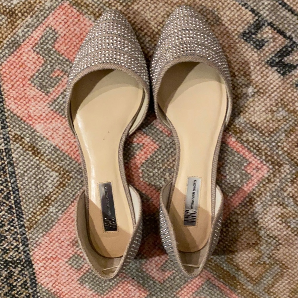 Sparkle flats